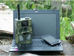 8MP Digital Camera with SMS / MMS and e-mail