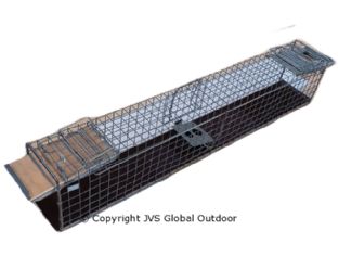 Marten trap with double trap door and wooden bottom